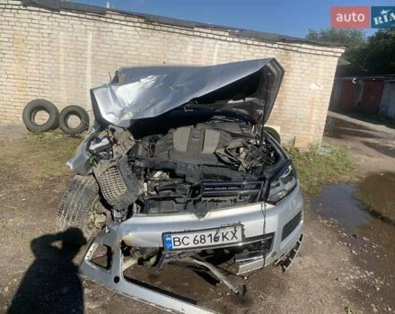 Сірий Фольксваген Туарег, об'ємом двигуна 3 л та пробігом 143 тис. км за 8000 $, фото 2 на Automoto.ua