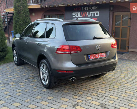 Сірий Фольксваген Туарег, об'ємом двигуна 2.97 л та пробігом 223 тис. км за 24600 $, фото 57 на Automoto.ua