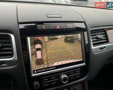 Сірий Фольксваген Туарег, об'ємом двигуна 2.97 л та пробігом 157 тис. км за 24300 $, фото 19 на Automoto.ua