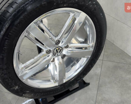 Сірий Фольксваген Туарег, об'ємом двигуна 2.97 л та пробігом 223 тис. км за 24600 $, фото 35 на Automoto.ua