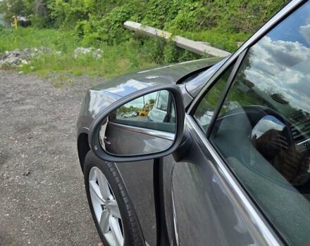 Серый Фольксваген Туарег, объемом двигателя 2.97 л и пробегом 292 тыс. км за 23000 $, фото 23 на Automoto.ua