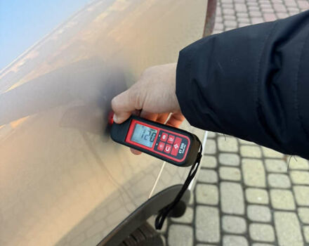 Серый Фольксваген Туарег, объемом двигателя 3 л и пробегом 250 тыс. км за 20500 $, фото 80 на Automoto.ua