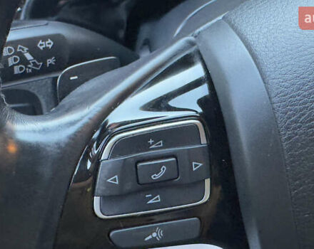 Сірий Фольксваген Туарег, об'ємом двигуна 2.97 л та пробігом 223 тис. км за 24600 $, фото 78 на Automoto.ua