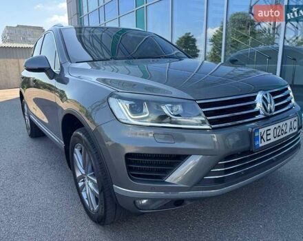 Сірий Фольксваген Туарег, об'ємом двигуна 3 л та пробігом 288 тис. км за 23100 $, фото 7 на Automoto.ua