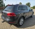 Сірий Фольксваген Туарег, об'ємом двигуна 3 л та пробігом 87 тис. км за 8500 $, фото 4 на Automoto.ua