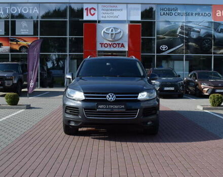 Сірий Фольксваген Туарег, об'ємом двигуна 2.97 л та пробігом 338 тис. км за 18900 $, фото 4 на Automoto.ua