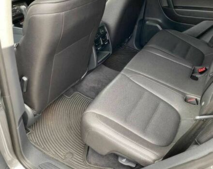 Серый Фольксваген Туарег, объемом двигателя 3.6 л и пробегом 86 тыс. км за 6400 $, фото 9 на Automoto.ua