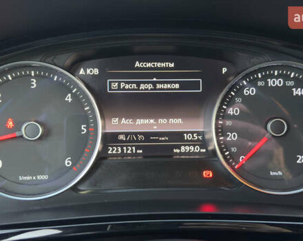 Сірий Фольксваген Туарег, об'ємом двигуна 2.97 л та пробігом 223 тис. км за 24600 $, фото 149 на Automoto.ua