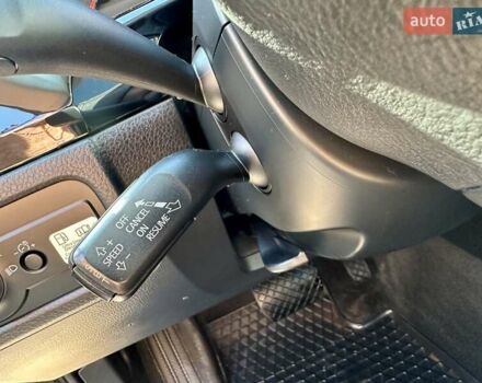 Серый Фольксваген Туарег, объемом двигателя 3 л и пробегом 228 тыс. км за 19999 $, фото 33 на Automoto.ua