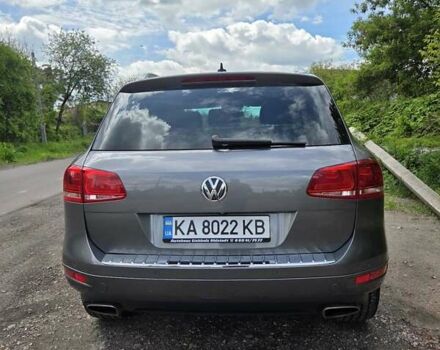 Серый Фольксваген Туарег, объемом двигателя 2.97 л и пробегом 292 тыс. км за 23000 $, фото 8 на Automoto.ua