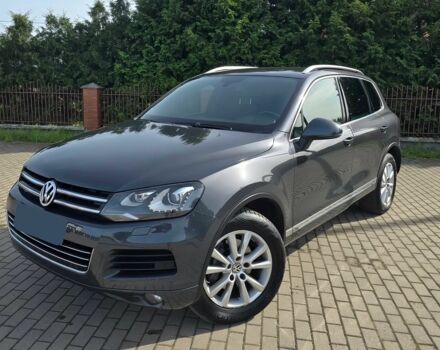 Сірий Фольксваген Туарег, об'ємом двигуна 3 л та пробігом 87 тис. км за 8500 $, фото 2 на Automoto.ua