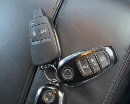 Сірий Фольксваген Туарег, об'ємом двигуна 2.97 л та пробігом 223 тис. км за 24600 $, фото 111 на Automoto.ua