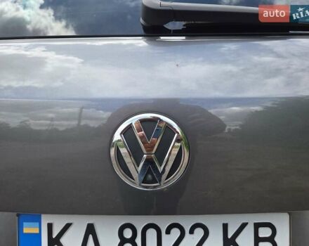 Серый Фольксваген Туарег, объемом двигателя 2.97 л и пробегом 292 тыс. км за 23000 $, фото 12 на Automoto.ua