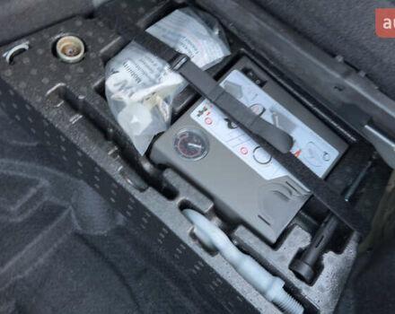 Сірий Фольксваген Туарег, об'ємом двигуна 2.97 л та пробігом 223 тис. км за 24600 $, фото 23 на Automoto.ua