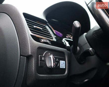 Серый Фольксваген Туарег, объемом двигателя 2.97 л и пробегом 142 тыс. км за 25500 $, фото 35 на Automoto.ua