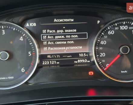 Сірий Фольксваген Туарег, об'ємом двигуна 2.97 л та пробігом 223 тис. км за 24600 $, фото 151 на Automoto.ua