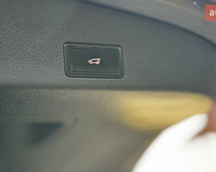 Сірий Фольксваген Туарег, об'ємом двигуна 2.97 л та пробігом 223 тис. км за 24600 $, фото 16 на Automoto.ua