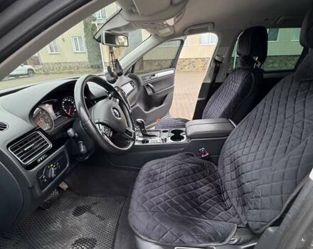 Сірий Фольксваген Туарег, об'ємом двигуна 2.97 л та пробігом 270 тис. км за 24000 $, фото 14 на Automoto.ua