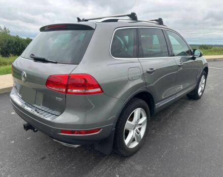 Серый Фольксваген Туарег, объемом двигателя 3 л и пробегом 86 тыс. км за 6200 $, фото 5 на Automoto.ua