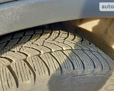 Серый Фольксваген Туарег, объемом двигателя 2.97 л и пробегом 243 тыс. км за 24000 $, фото 2 на Automoto.ua