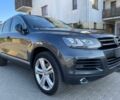 Сірий Фольксваген Туарег, об'ємом двигуна 3 л та пробігом 87 тис. км за 13700 $, фото 5 на Automoto.ua