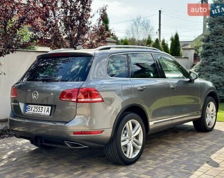 Серый Фольксваген Туарег, объемом двигателя 3 л и пробегом 228 тыс. км за 19999 $, фото 10 на Automoto.ua