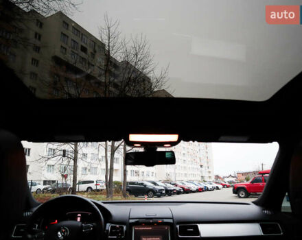 Серый Фольксваген Туарег, объемом двигателя 2.97 л и пробегом 142 тыс. км за 25500 $, фото 41 на Automoto.ua