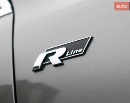 Серый Фольксваген Туарег, объемом двигателя 2.97 л и пробегом 142 тыс. км за 25500 $, фото 12 на Automoto.ua