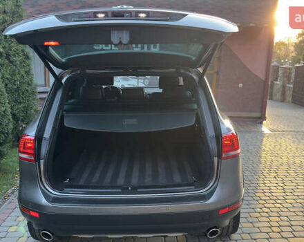 Сірий Фольксваген Туарег, об'ємом двигуна 2.97 л та пробігом 223 тис. км за 24600 $, фото 15 на Automoto.ua