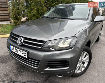 Сірий Фольксваген Туарег, об'ємом двигуна 3 л та пробігом 210 тис. км за 20800 $, фото 12 на Automoto.ua
