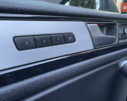 Сірий Фольксваген Туарег, об'ємом двигуна 2.97 л та пробігом 223 тис. км за 24600 $, фото 65 на Automoto.ua