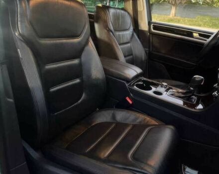 Серый Фольксваген Туарег, объемом двигателя 3.6 л и пробегом 83 тыс. км за 22000 $, фото 11 на Automoto.ua