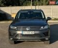 Серый Фольксваген Туарег, объемом двигателя 2.97 л и пробегом 274 тыс. км за 20500 $, фото 3 на Automoto.ua