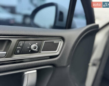 Сірий Фольксваген Туарег, об'ємом двигуна 3 л та пробігом 190 тис. км за 23800 $, фото 62 на Automoto.ua