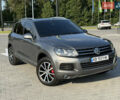 Сірий Фольксваген Туарег, об'ємом двигуна 2.97 л та пробігом 280 тис. км за 23000 $, фото 1 на Automoto.ua