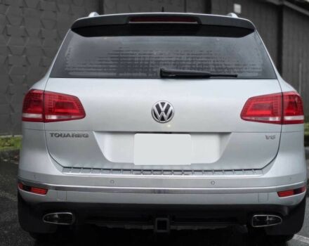 Серый Фольксваген Туарег, объемом двигателя 3.6 л и пробегом 75 тыс. км за 1350 $, фото 4 на Automoto.ua