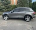 Сірий Фольксваген Туарег, об'ємом двигуна 3 л та пробігом 262 тис. км за 27999 $, фото 5 на Automoto.ua