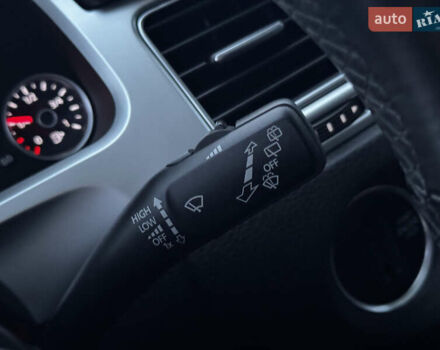 Серый Фольксваген Туарег, объемом двигателя 3 л и пробегом 205 тыс. км за 27500 $, фото 56 на Automoto.ua