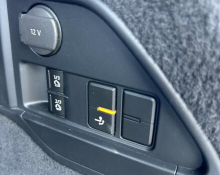 Сірий Фольксваген Туарег, об'ємом двигуна 2.97 л та пробігом 220 тис. км за 21400 $, фото 21 на Automoto.ua