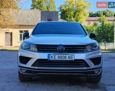 Серый Фольксваген Туарег, объемом двигателя 3.6 л и пробегом 174 тыс. км за 19000 $, фото 4 на Automoto.ua