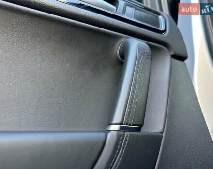 Серый Фольксваген Туарег, объемом двигателя 3 л и пробегом 193 тыс. км за 23450 $, фото 83 на Automoto.ua