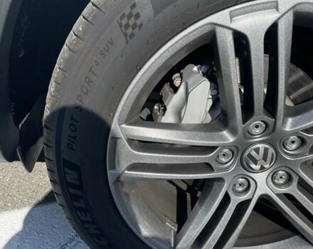 Сірий Фольксваген Туарег, об'ємом двигуна 2.97 л та пробігом 190 тис. км за 29999 $, фото 7 на Automoto.ua