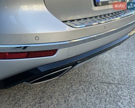 Серый Фольксваген Туарег, объемом двигателя 3 л и пробегом 193 тыс. км за 23450 $, фото 25 на Automoto.ua