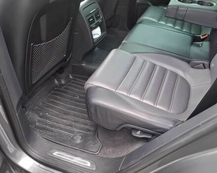 Серый Фольксваген Туарег, объемом двигателя 3 л и пробегом 80 тыс. км за 13000 $, фото 9 на Automoto.ua