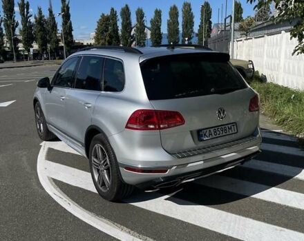 Сірий Фольксваген Туарег, об'ємом двигуна 2.97 л та пробігом 190 тис. км за 29999 $, фото 2 на Automoto.ua