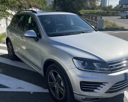 Сірий Фольксваген Туарег, об'ємом двигуна 2.97 л та пробігом 190 тис. км за 29999 $, фото 3 на Automoto.ua