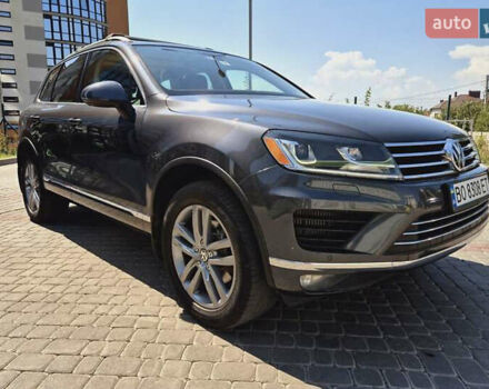Сірий Фольксваген Туарег, об'ємом двигуна 2.97 л та пробігом 202 тис. км за 22800 $, фото 2 на Automoto.ua