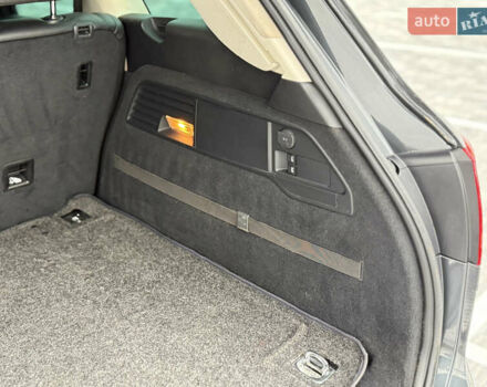 Серый Фольксваген Туарег, объемом двигателя 3 л и пробегом 186 тыс. км за 22500 $, фото 23 на Automoto.ua