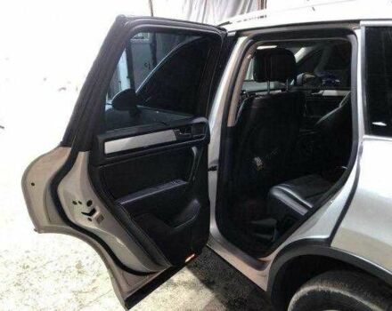 Серый Фольксваген Туарег, объемом двигателя 0 л и пробегом 80 тыс. км за 21000 $, фото 10 на Automoto.ua