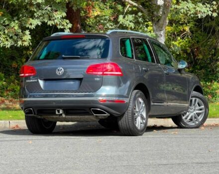 Серый Фольксваген Туарег, объемом двигателя 3 л и пробегом 74 тыс. км за 14700 $, фото 4 на Automoto.ua